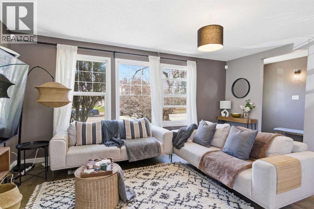 14767 Deer Ridge Drive SE, Calgary, Alberta  T2J 6A9 - Photo 5 - A2304551