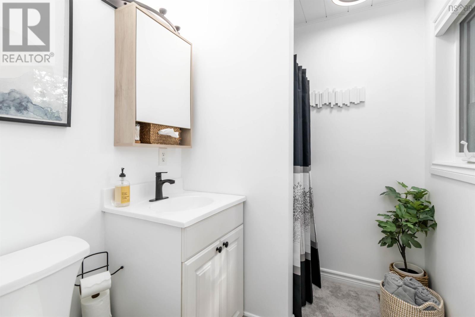 10 Rosewood Court, Bedford, Nova Scotia  B4A 3C2 - Photo 31 - 202608697