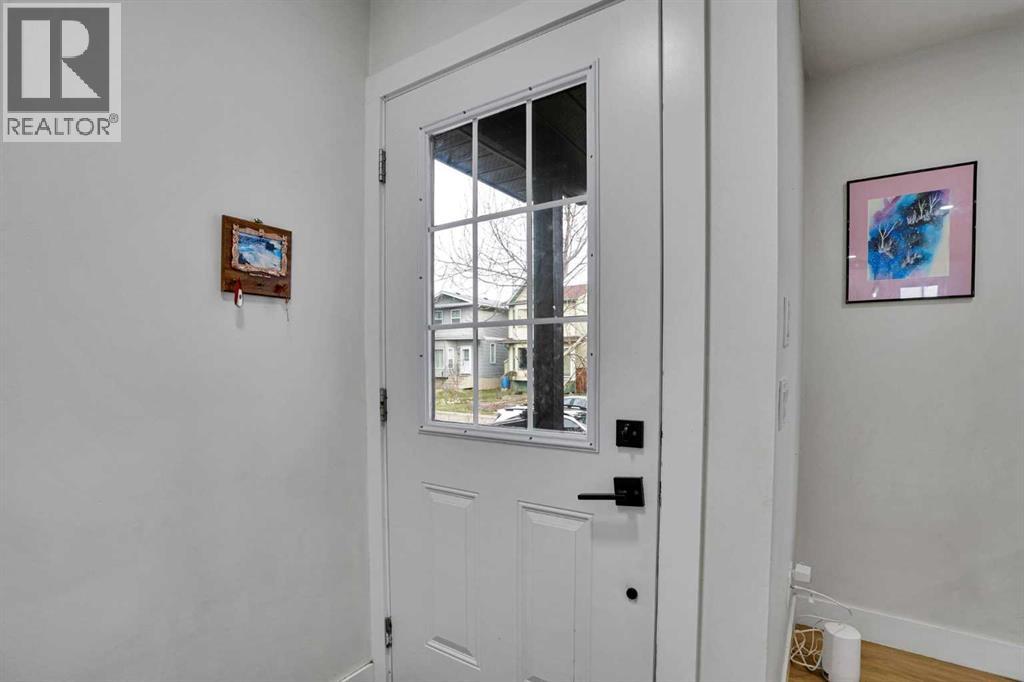 51 Taraglen Road NE, Calgary, Alberta  t3j 2n8 - Photo 5 - A2304660