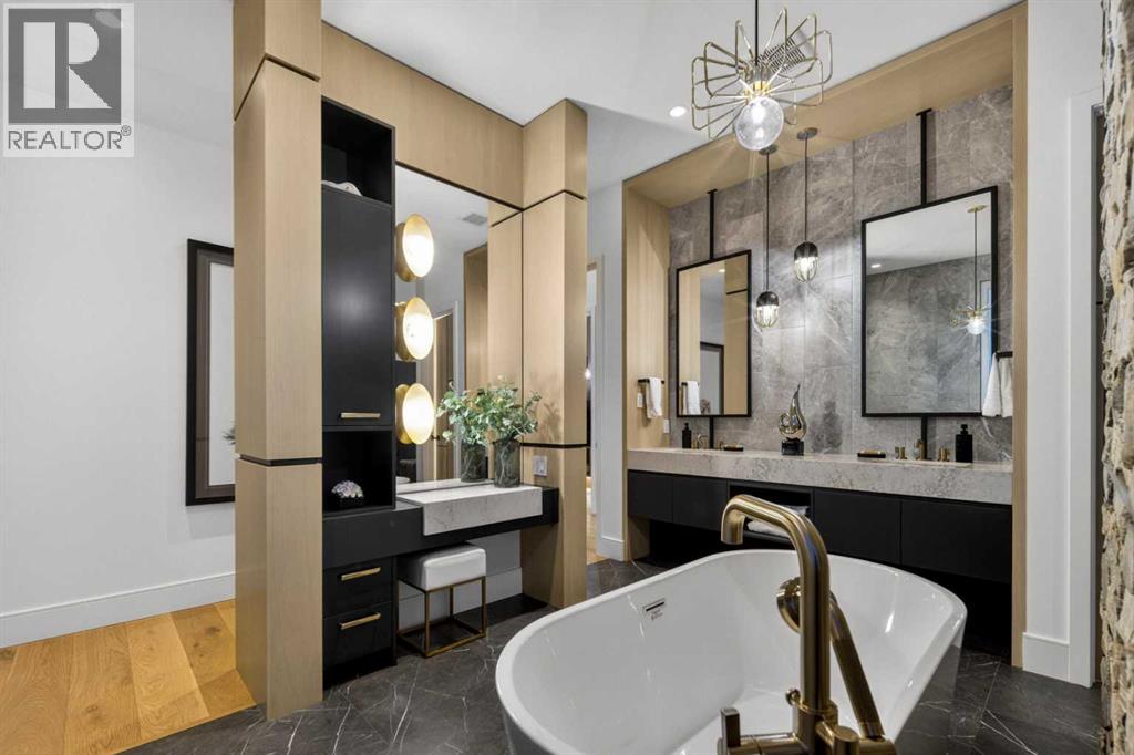 105 Silverhorn Ridge, Rural Rocky View County, Alberta  T3R 0X3 - Photo 27 - A2305428