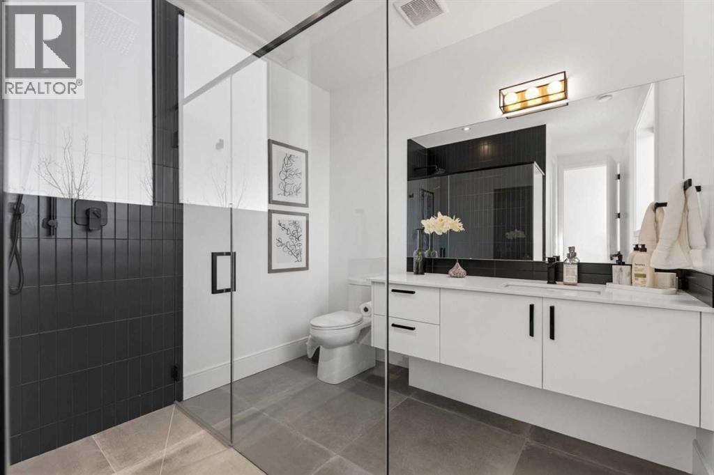 105 Silverhorn Ridge, Rural Rocky View County, Alberta  T3R 0X3 - Photo 48 - A2305428