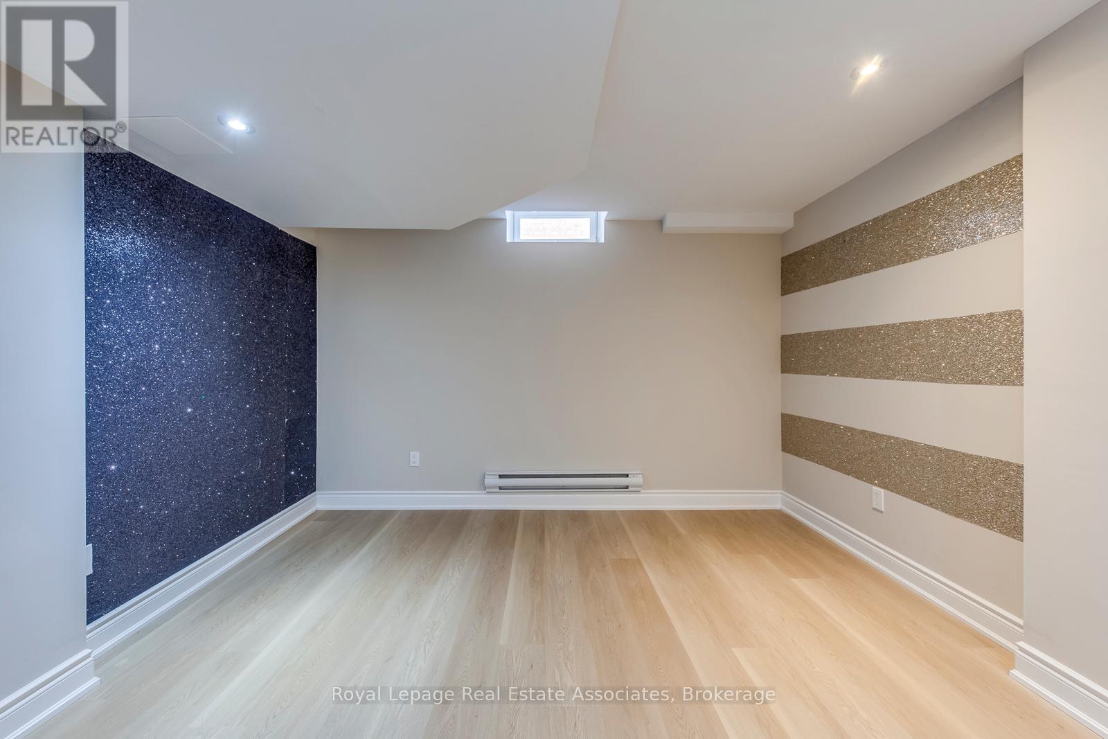 3349 Springflower Way, Oakville, Ontario  L6L 6V6 - Photo 33 - W13047206