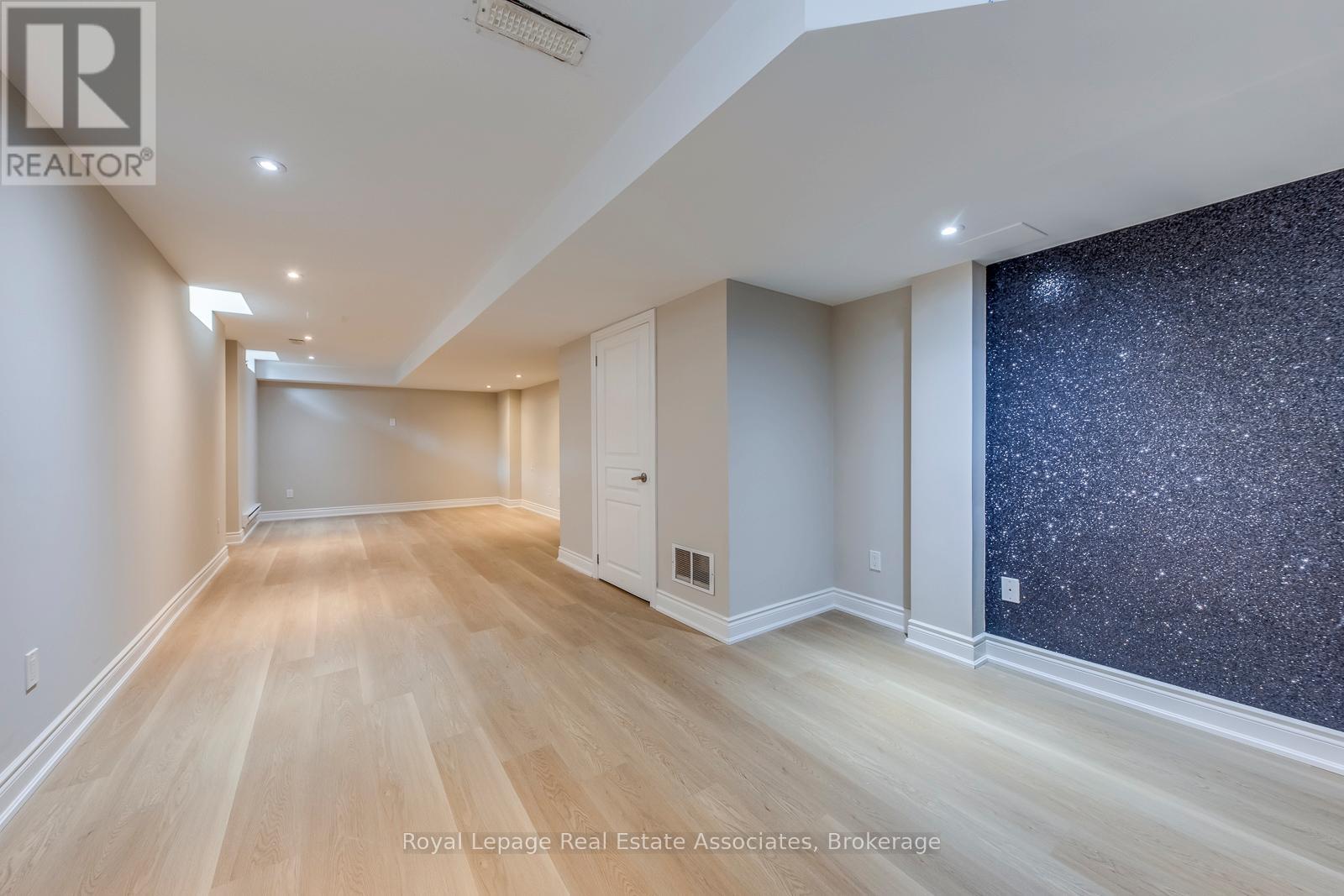 3349 Springflower Way, Oakville, Ontario  L6L 6V6 - Photo 34 - W13047206