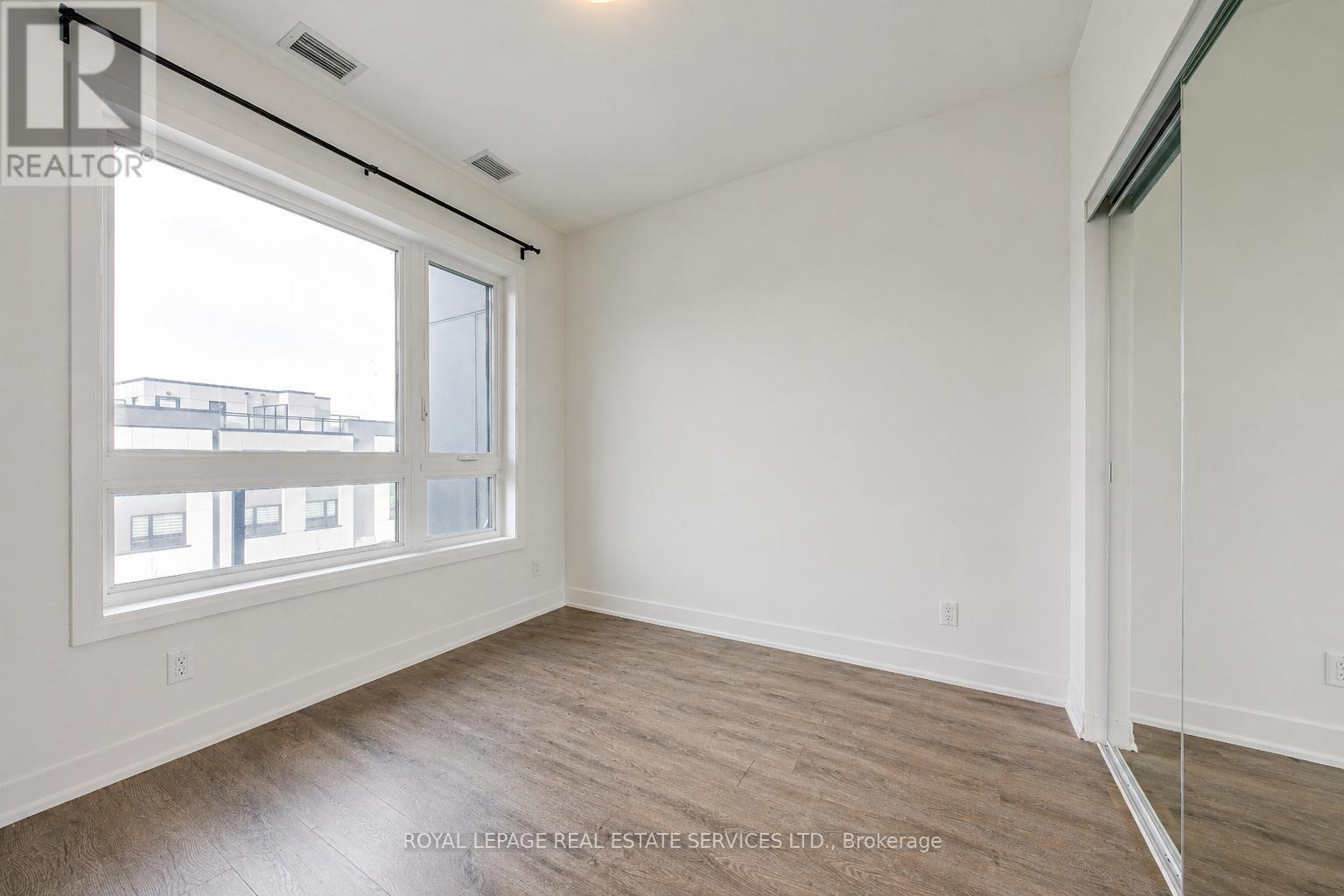 319 - 3265 Carding Mill Trail, Oakville, Ontario  L6M 5P7 - Photo 16 - W13047294