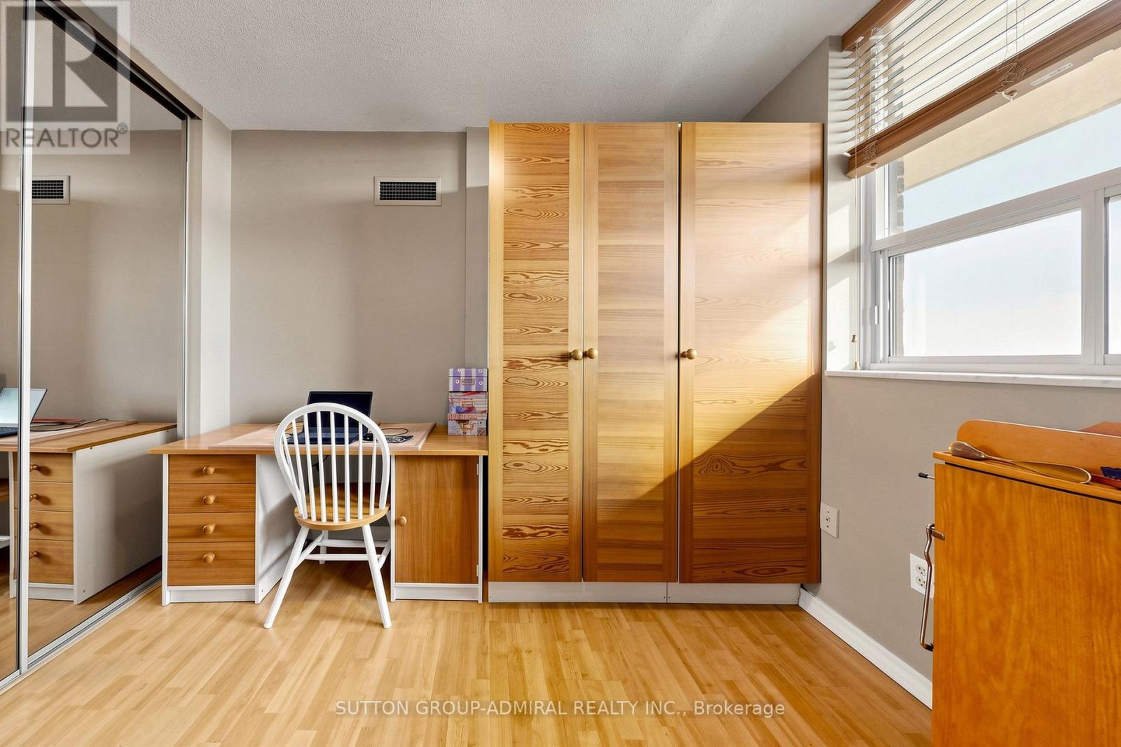 910 - 3 Lisa Street, Brampton, Ontario  L6T 4A2 - Photo 23 - W13047298