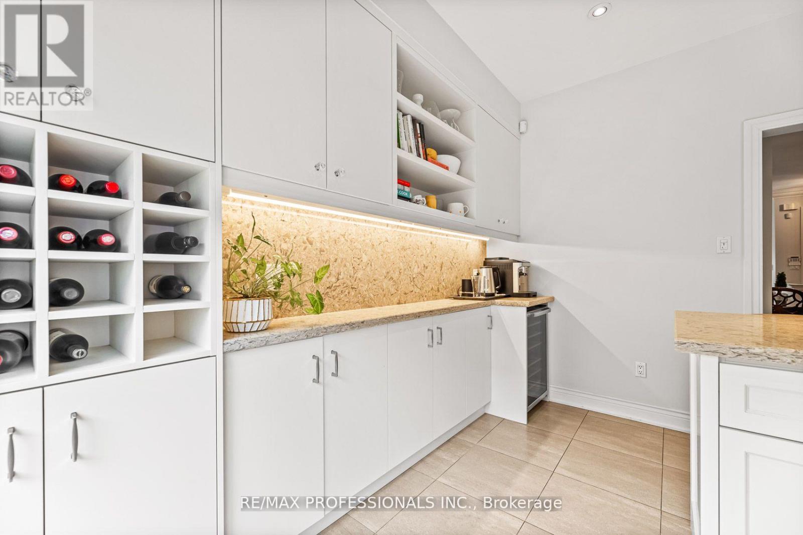 13 Compass Way, Mississauga, Ontario  L5G 4T8 - Photo 18 - W13047344