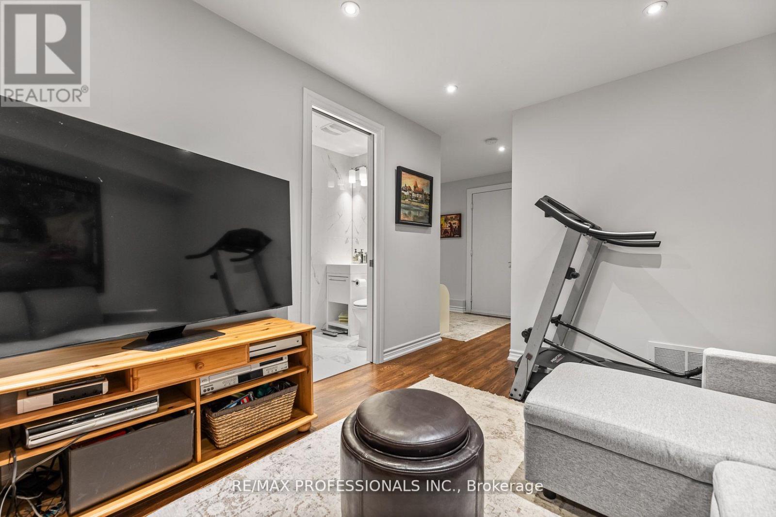 13 Compass Way, Mississauga, Ontario  L5G 4T8 - Photo 33 - W13047344