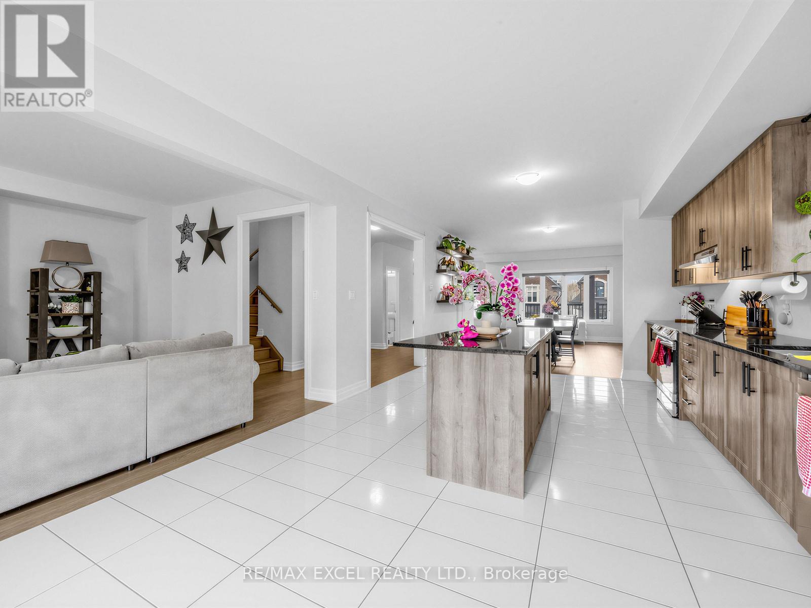 1454 Stovell Crescent, Innisfil, Ontario  L0L 1W0 - Photo 13 - N13042578