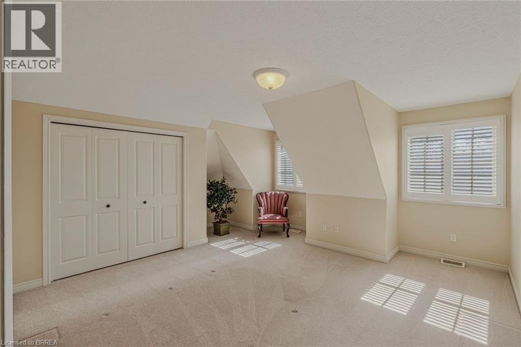 9 Rue Chateaux Terrace, Brantford, Ontario  N3T 6N7 - Photo 31 - 40820168