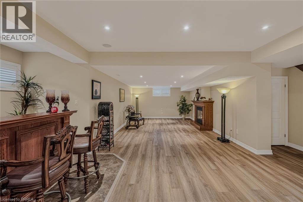 9 Rue Chateaux Terrace, Brantford, Ontario  N3T 6N7 - Photo 36 - 40820168