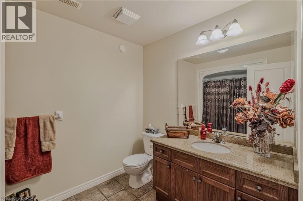 9 Rue Chateaux Terrace, Brantford, Ontario  N3T 6N7 - Photo 38 - 40820168