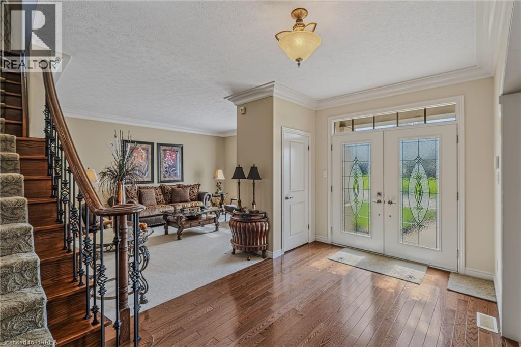 9 Rue Chateaux Terrace, Brantford, Ontario  N3T 6N7 - Photo 4 - 40820168