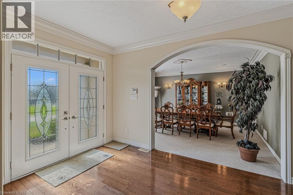 9 Rue Chateaux Terrace, Brantford, Ontario  N3T 6N7 - Photo 5 - 40820168