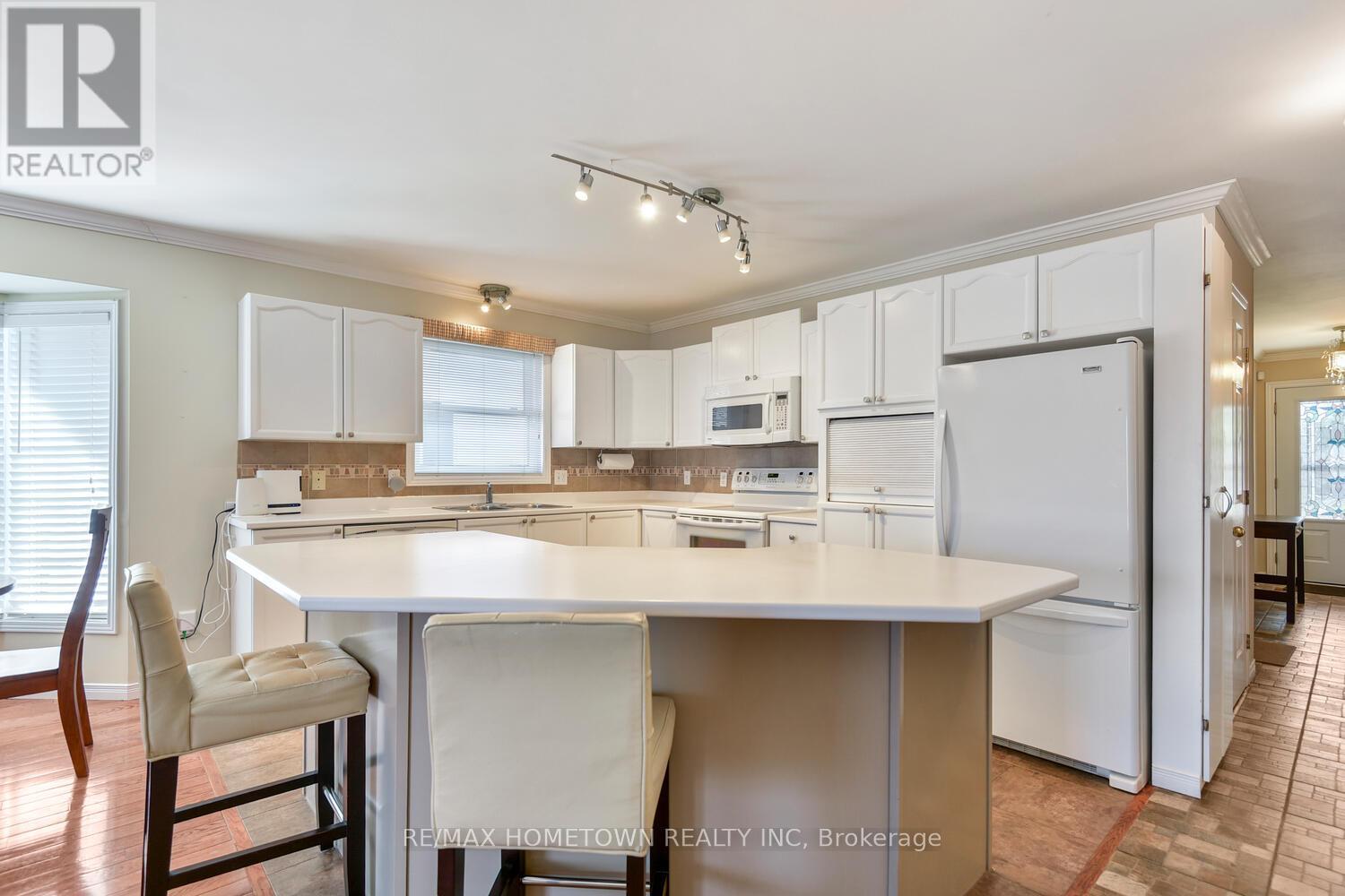 221 Beley Street, Brockville, Ontario  K6V 7J7 - Photo 10 - X13047482