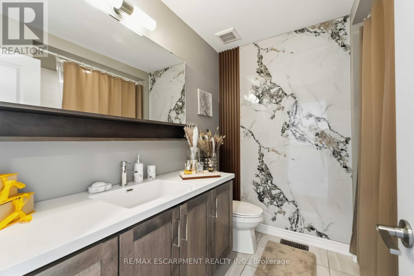 106 - 1890 Rymal Road E, Hamilton, Ontario  L0R 1P0 - Photo 37 - X13047254