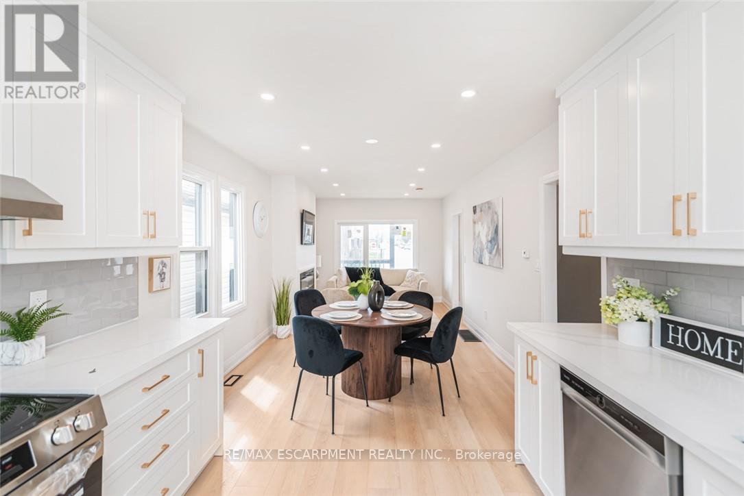 297 Britannia Avenue, Hamilton, Ontario  L8H 1Y2 - Photo 14 - X13047272