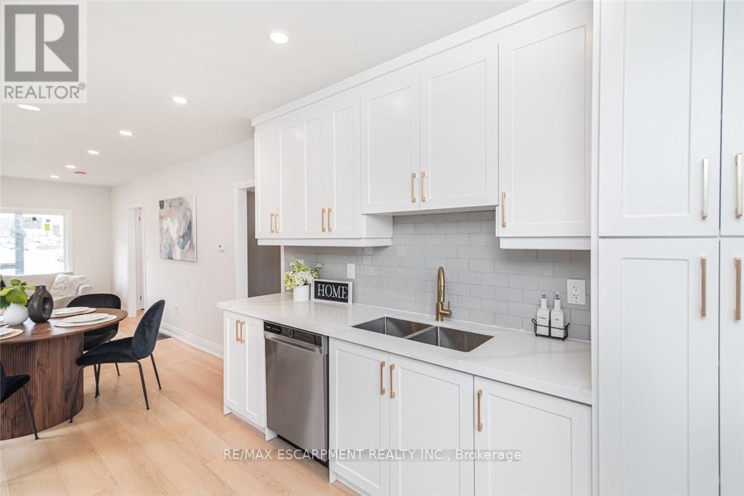 297 Britannia Avenue, Hamilton, Ontario  L8H 1Y2 - Photo 18 - X13047272