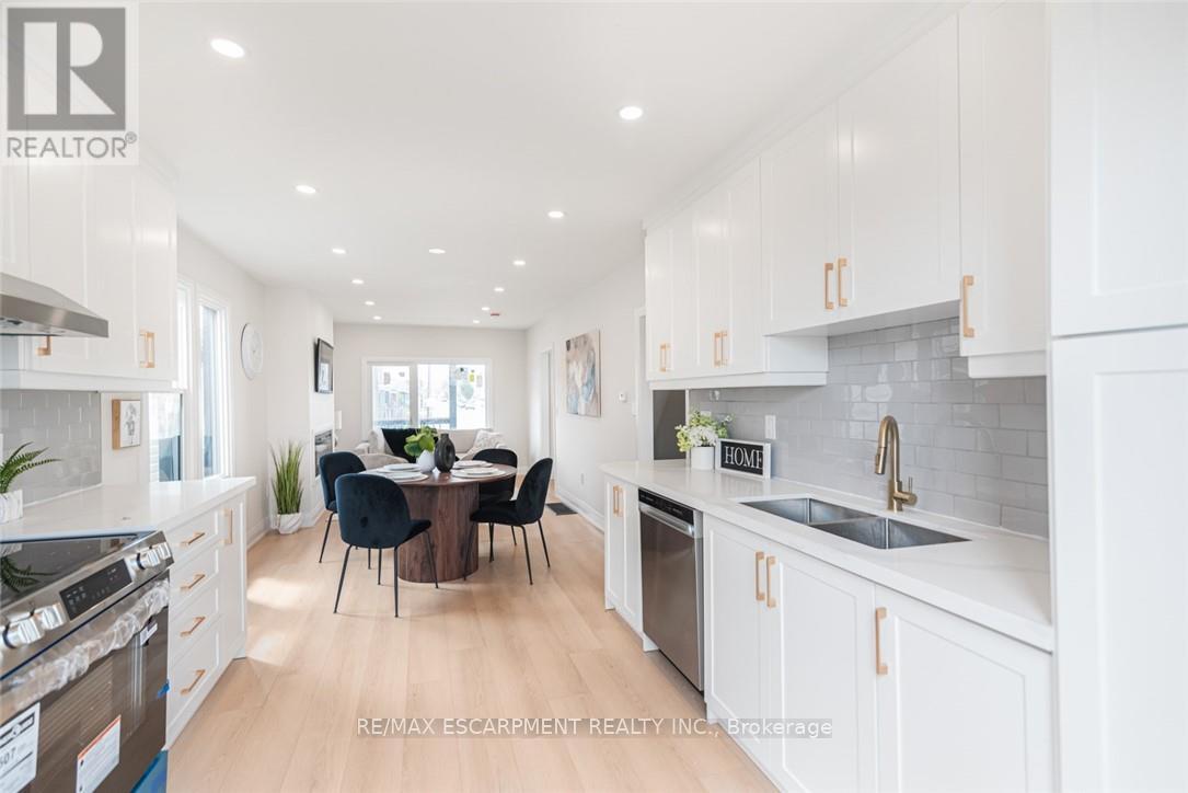 297 Britannia Avenue, Hamilton, Ontario  L8H 1Y2 - Photo 19 - X13047272