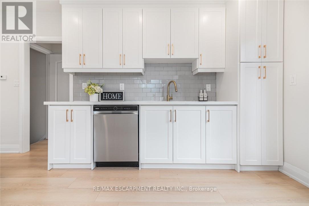 297 Britannia Avenue, Hamilton, Ontario  L8H 1Y2 - Photo 20 - X13047272