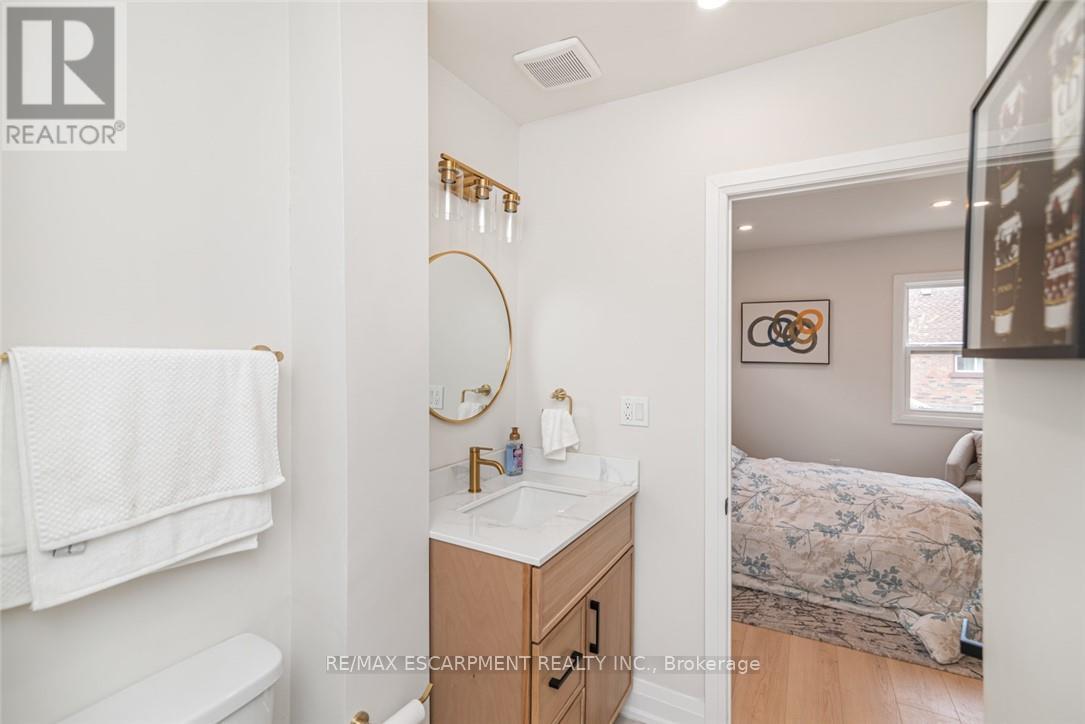 297 Britannia Avenue, Hamilton, Ontario  L8H 1Y2 - Photo 23 - X13047272