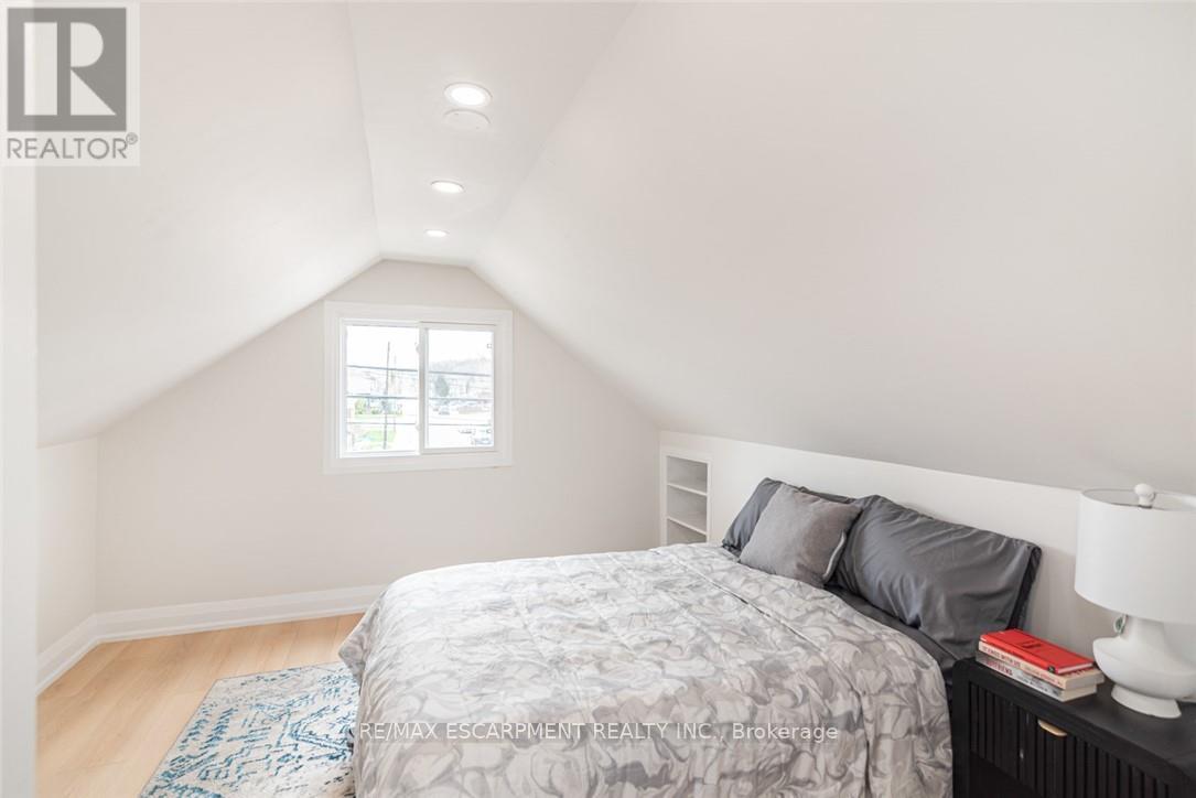 297 Britannia Avenue, Hamilton, Ontario  L8H 1Y2 - Photo 35 - X13047272