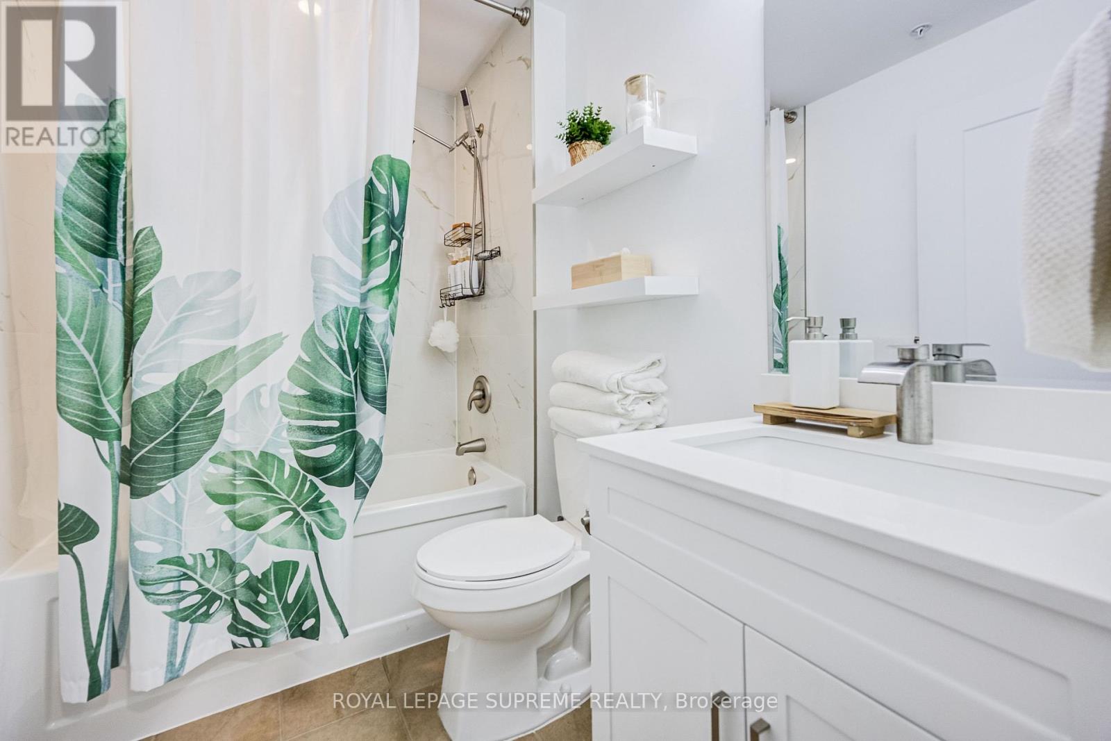 639 - 16 Concord Place, Grimsby, Ontario  L3M 0J1 - Photo 14 - X13047296