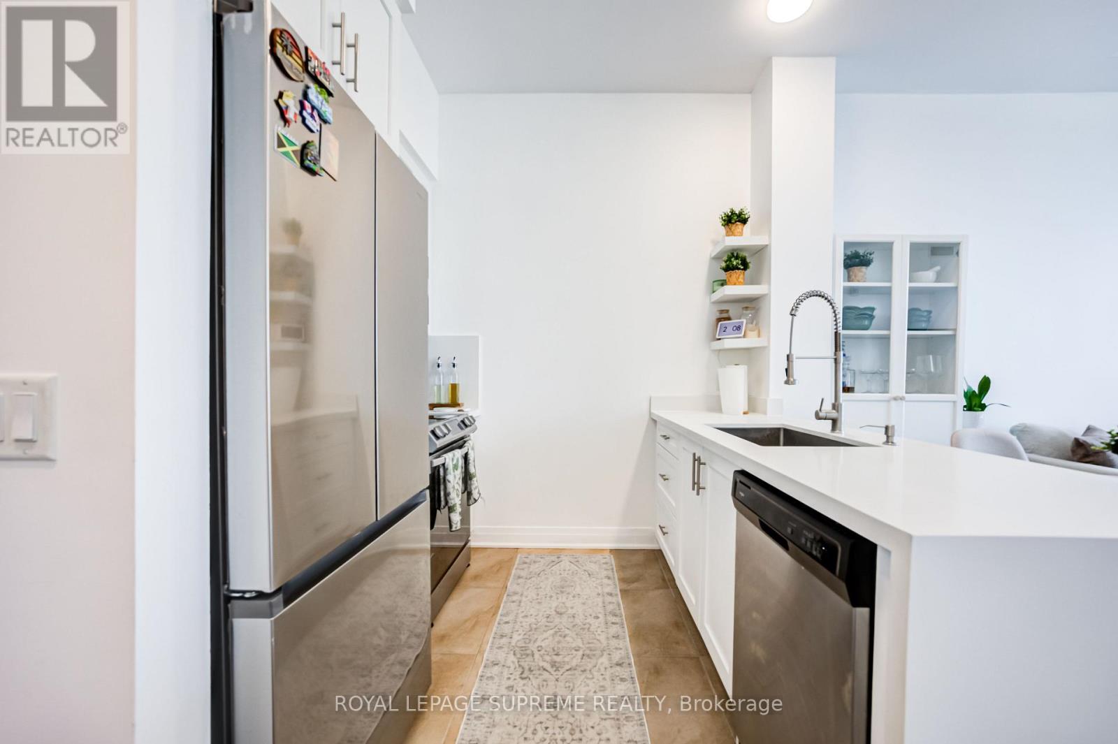 639 - 16 Concord Place, Grimsby, Ontario  L3M 0J1 - Photo 8 - X13047296