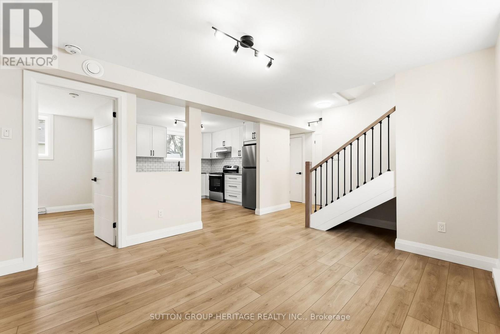 Lower - 164 Dixon Drive, Quinte West, Ontario  K8V 1X2 - Photo 5 - X13047302