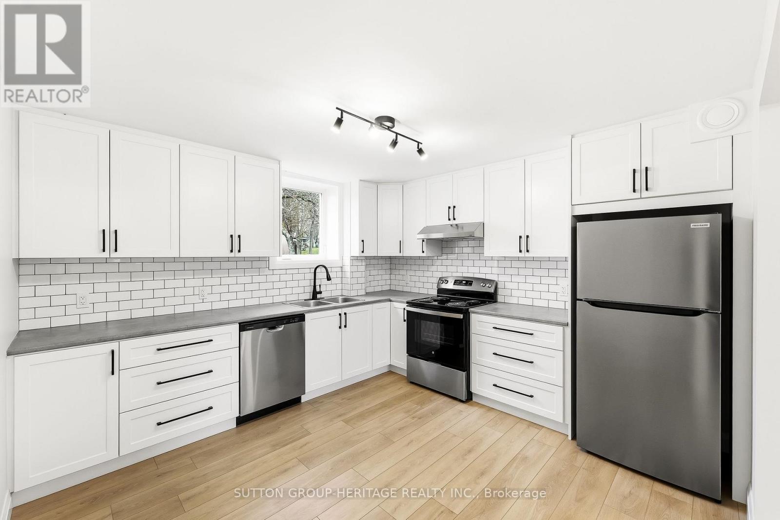 Lower - 164 Dixon Drive, Quinte West, Ontario  K8V 1X2 - Photo 9 - X13047302