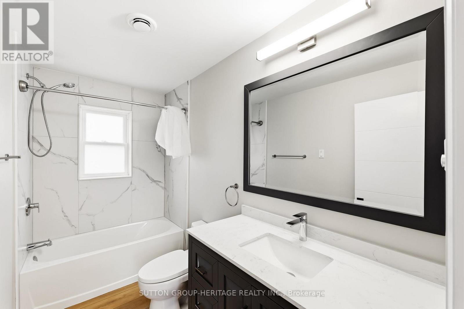 Upper - 164 Dixon Drive, Quinte West, Ontario  K8V 1X2 - Photo 16 - X13047312