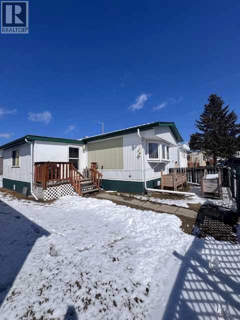 22, 5411 50 Avenue, Rocky Mountain House, Alberta  T4T 1L3 - Photo 2 - A2302576