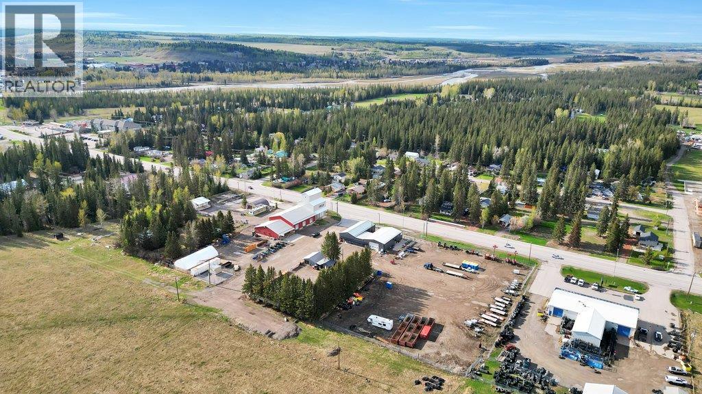 1101 Main Avenue, Sundre, Alberta  T0M 1X0 - Photo 8 - A2217210