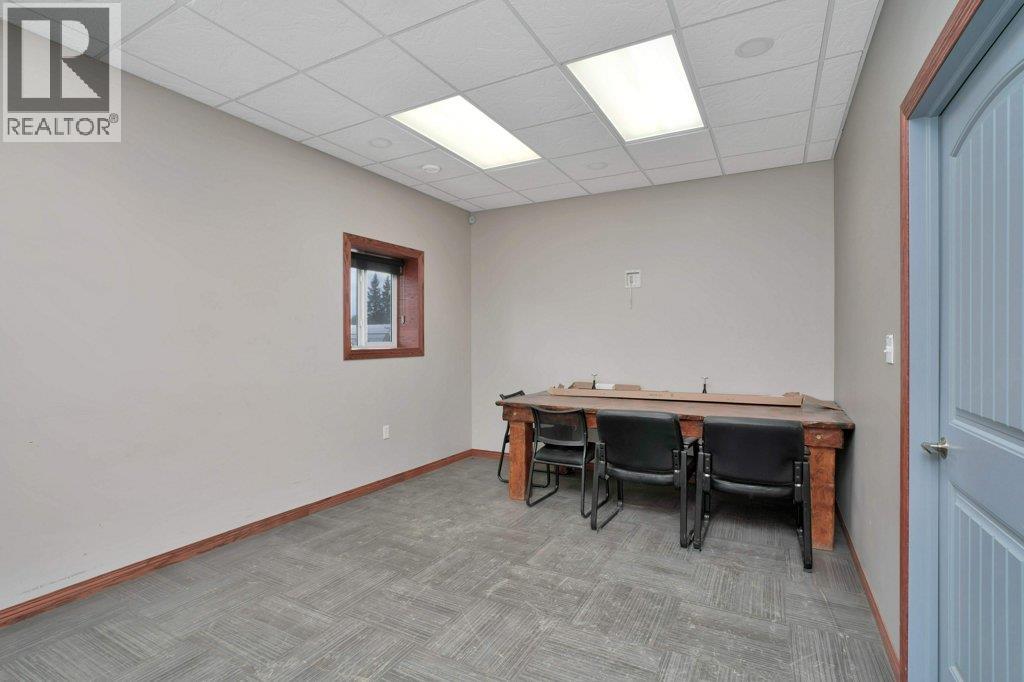 1101 Main Avenue, Sundre, Alberta  T0M 1X0 - Photo 20 - A2217210