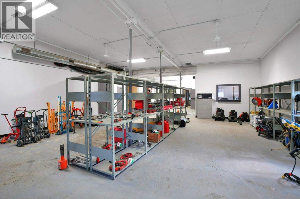 1101 Main Avenue, Sundre, Alberta  T0M 1X0 - Photo 26 - A2217210