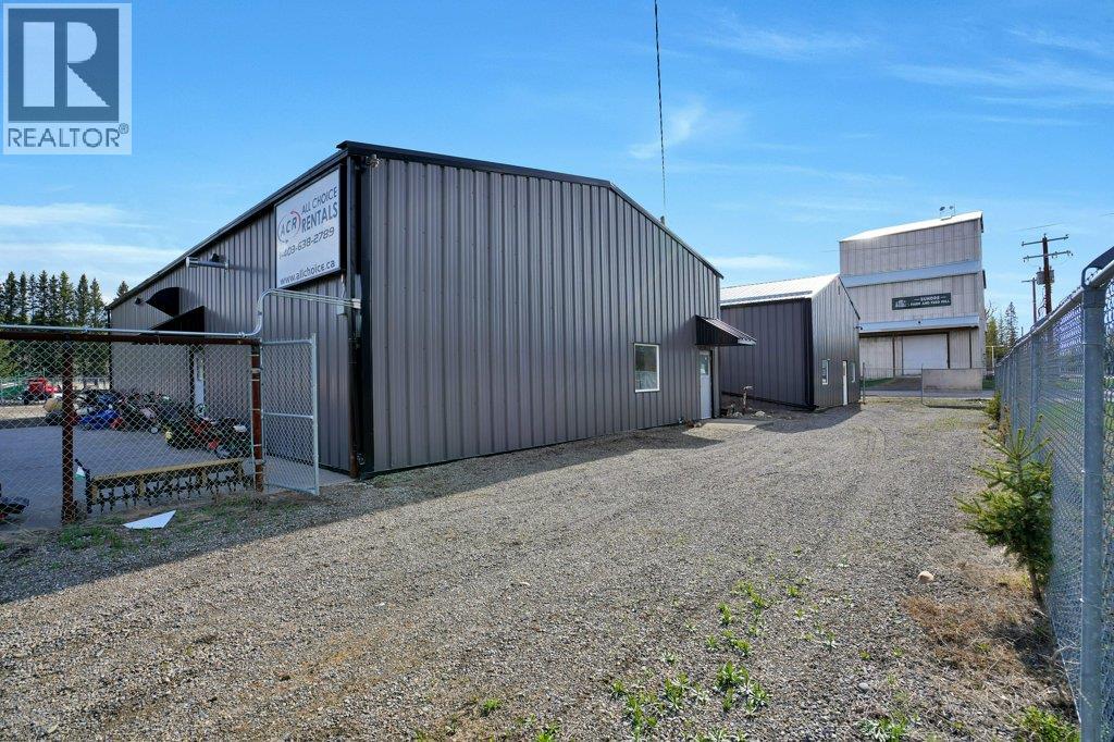 1101 Main Avenue, Sundre, Alberta  T0M 1X0 - Photo 29 - A2217210