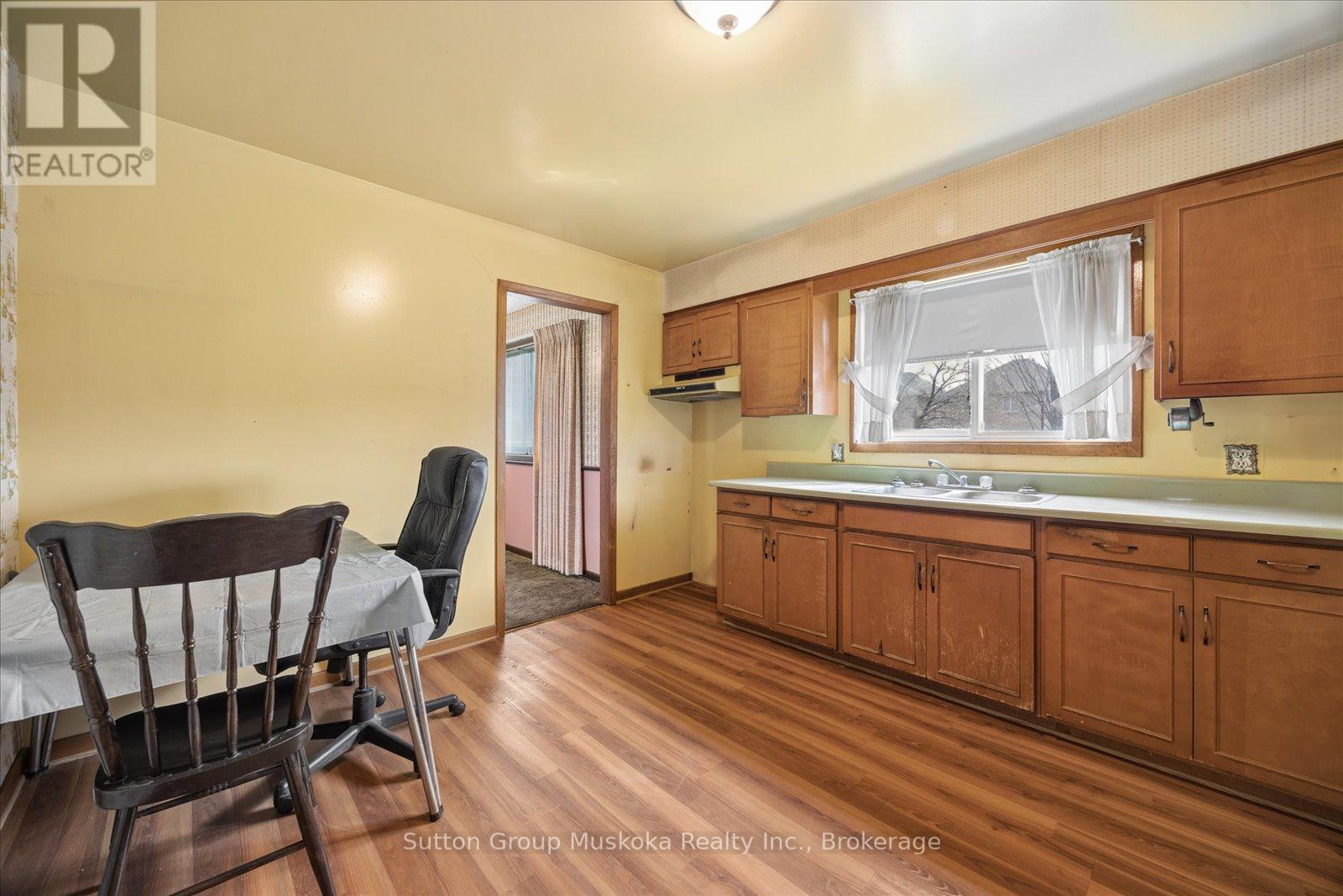 18893 Centre Street, East Gwillimbury, Ontario  L0G 1M0 - Photo 10 - N13047356