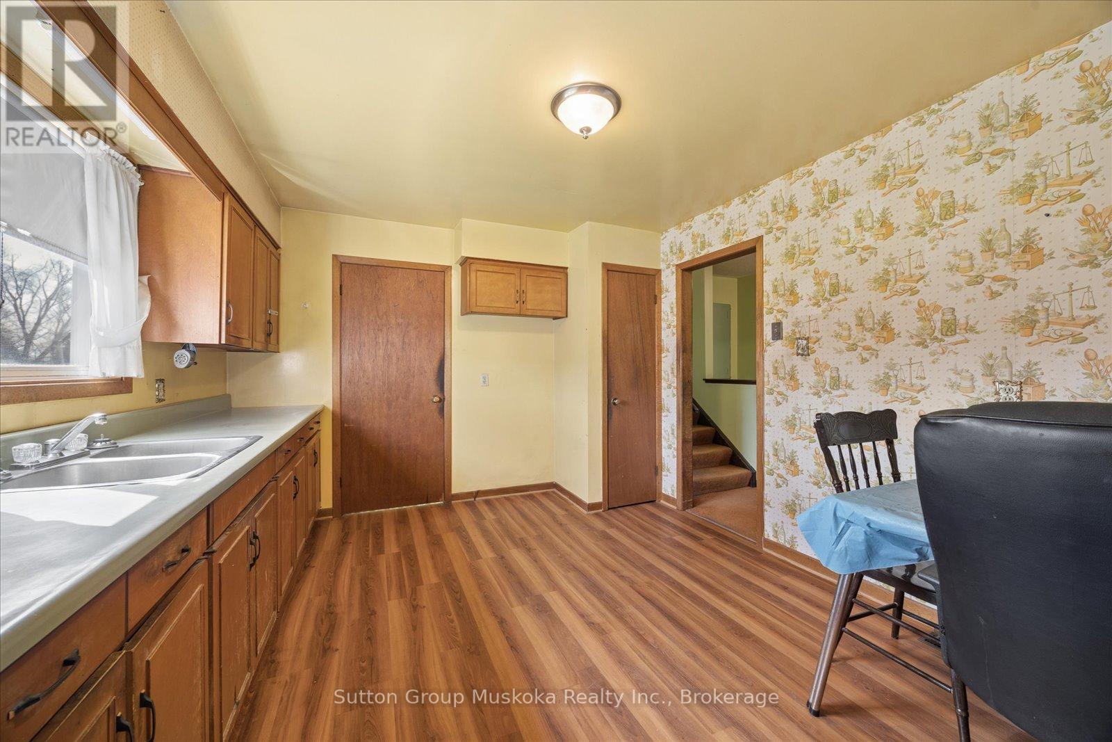 18893 Centre Street, East Gwillimbury, Ontario  L0G 1M0 - Photo 11 - N13047356