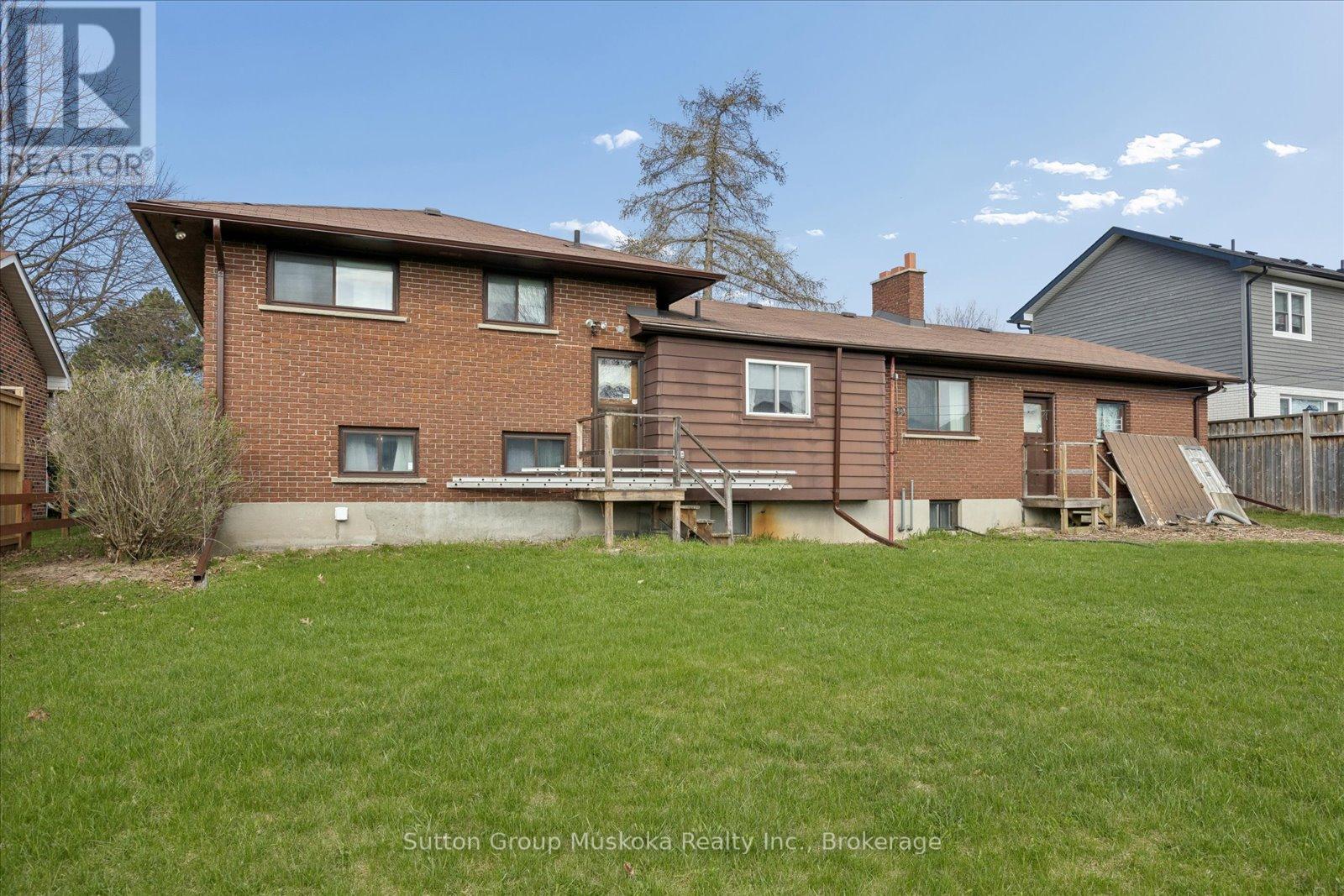 18893 Centre Street, East Gwillimbury, Ontario  L0G 1M0 - Photo 26 - N13047356