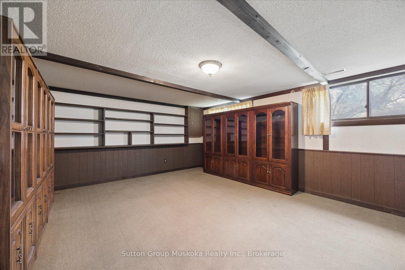 18893 Centre Street, East Gwillimbury, Ontario  L0G 1M0 - Photo 33 - N13047356