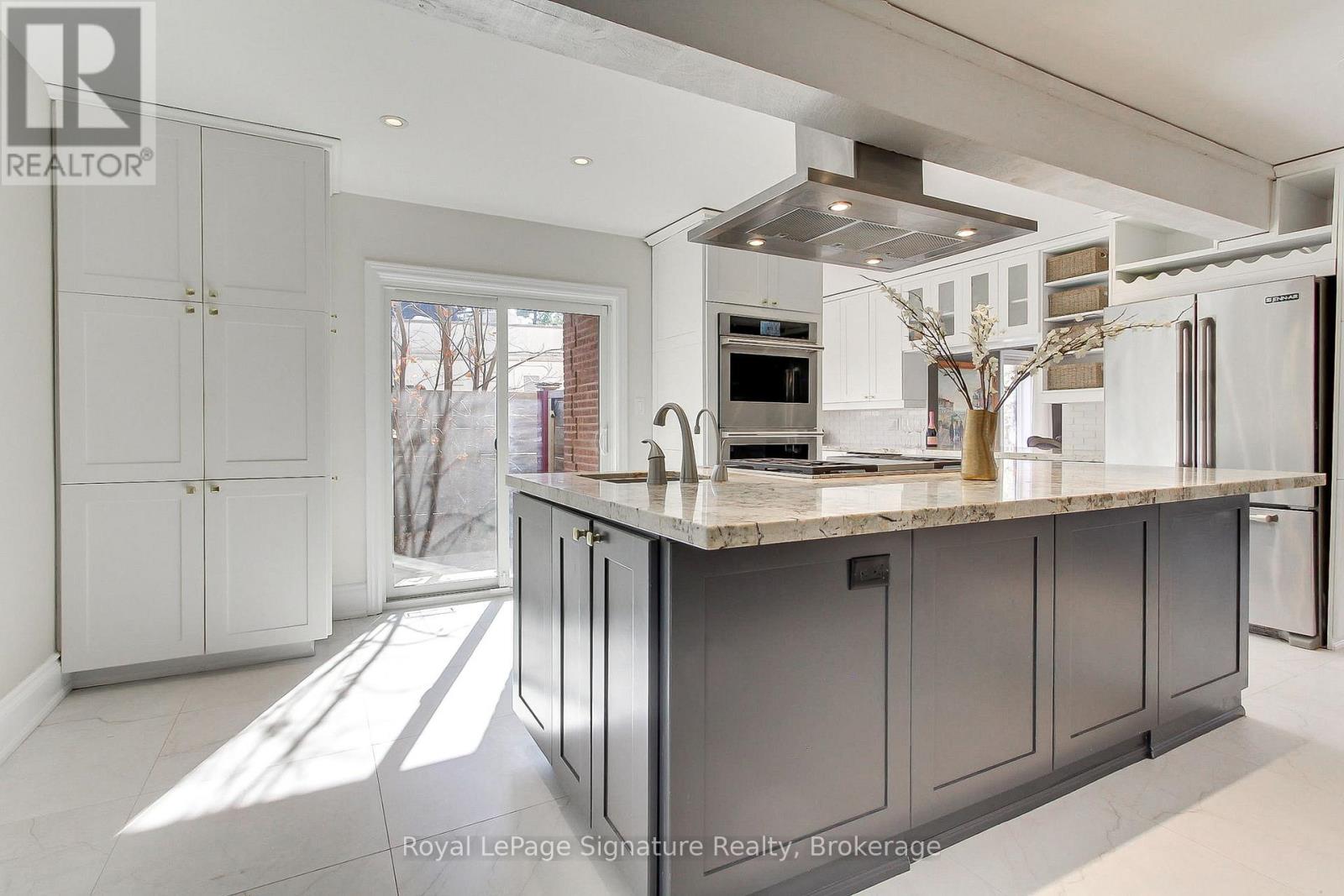 45 Pleasant Avenue, East Gwillimbury, Ontario  L9N 1A2 - Photo 19 - N13047662