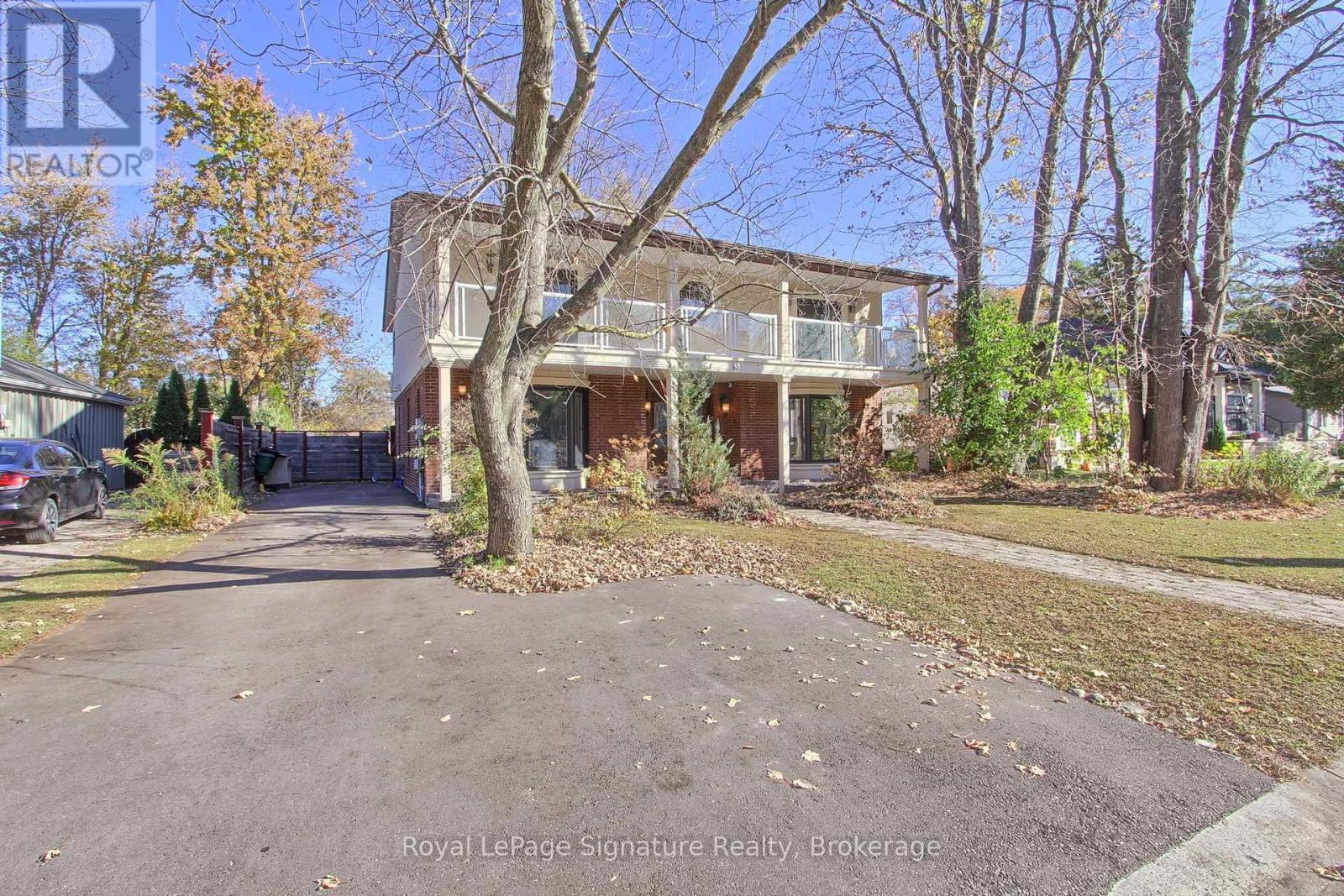 45 Pleasant Avenue, East Gwillimbury, Ontario  L9N 1A2 - Photo 2 - N13047662