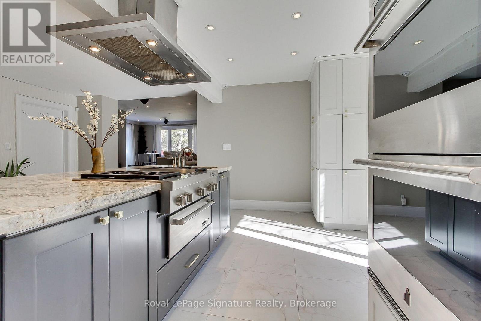 45 Pleasant Avenue, East Gwillimbury, Ontario  L9N 1A2 - Photo 23 - N13047662