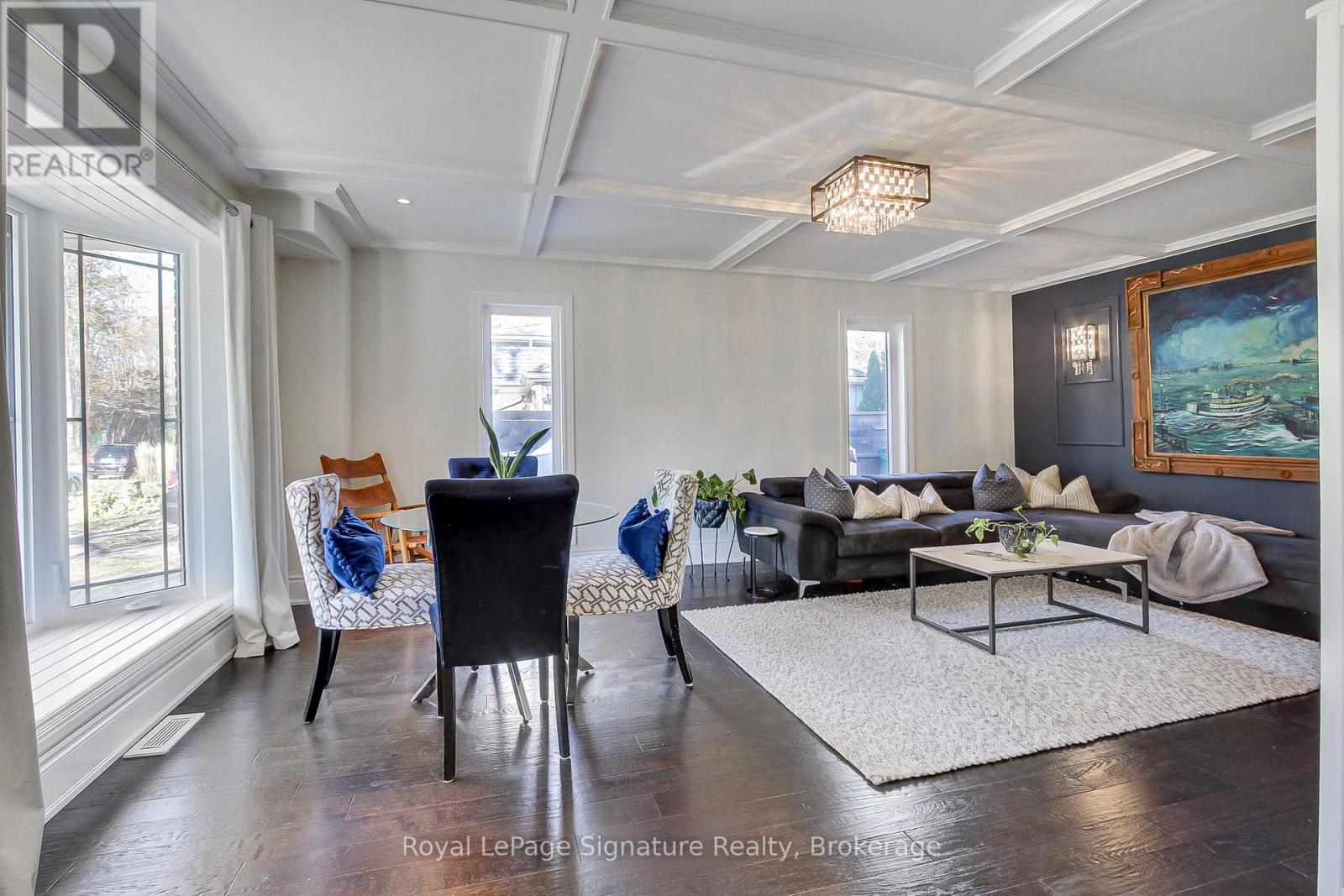 45 Pleasant Avenue, East Gwillimbury, Ontario  L9N 1A2 - Photo 8 - N13047662