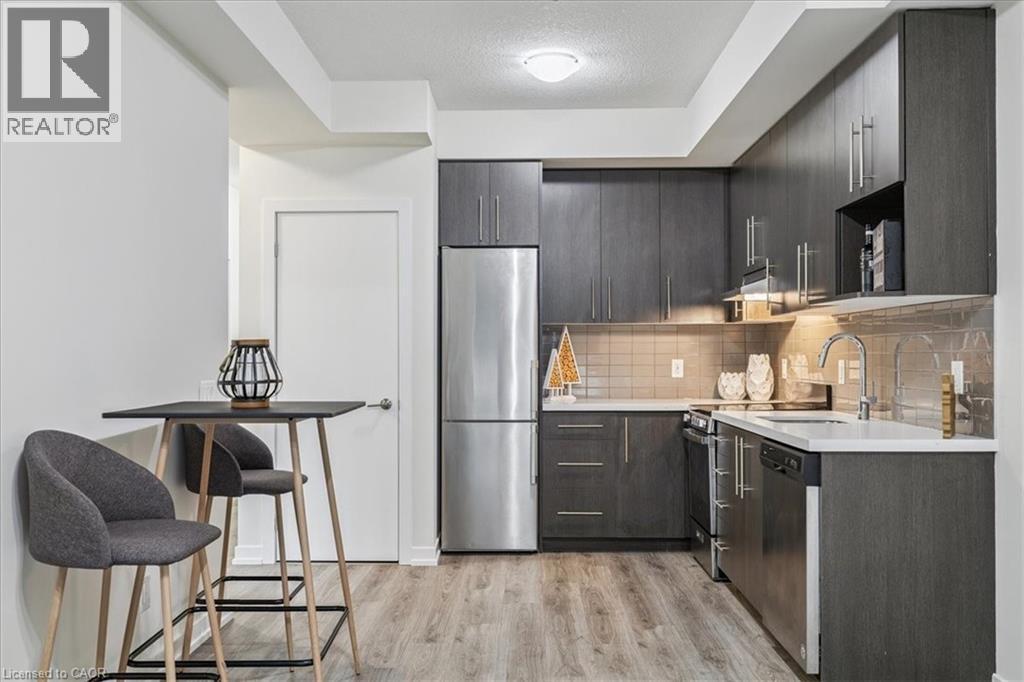 40 Esplanade Place Unit# 211, Grimsby, Ontario  L3M 0H1 - Photo 12 - 40824179