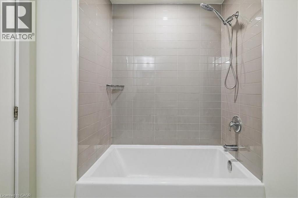 40 Esplanade Place Unit# 211, Grimsby, Ontario  L3M 0H1 - Photo 27 - 40824179