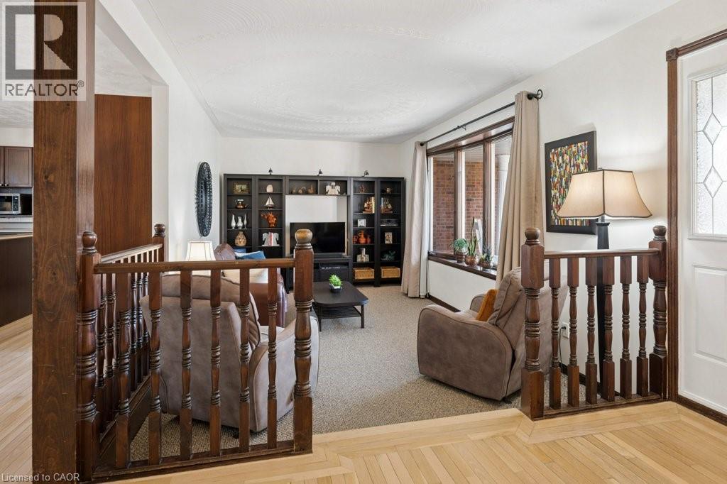 304 St Ann Avenue, St. Agatha, Ontario  N0B 2L0 - Photo 5 - 40822958