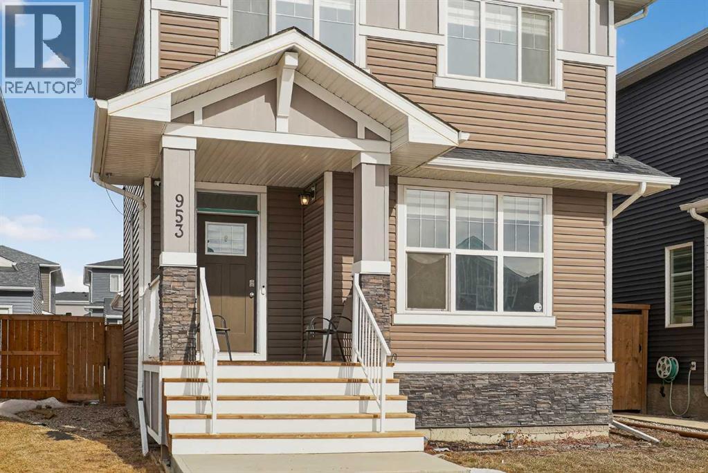 953 West Lakeview Drive, Chestermere, Alberta  T1X 2N3 - Photo 2 - A2289811