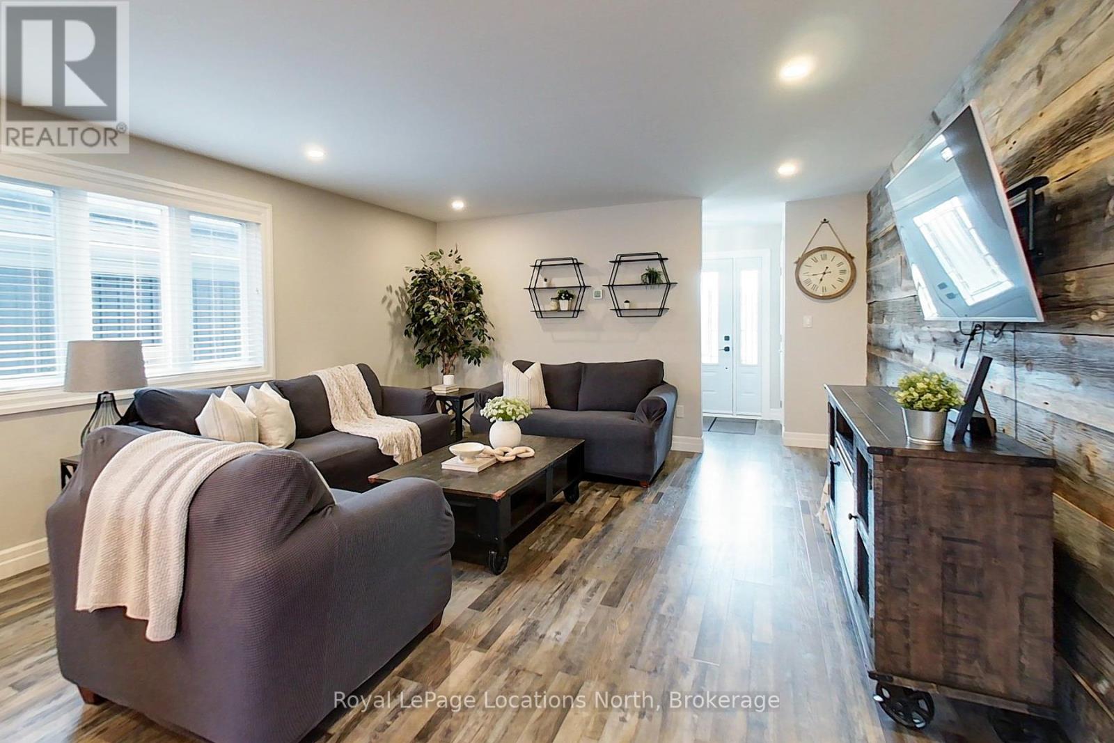 225 Quebec Street, Clearview (Stayner), Ontario  L0M 1S0 - Photo 11 - S13047350