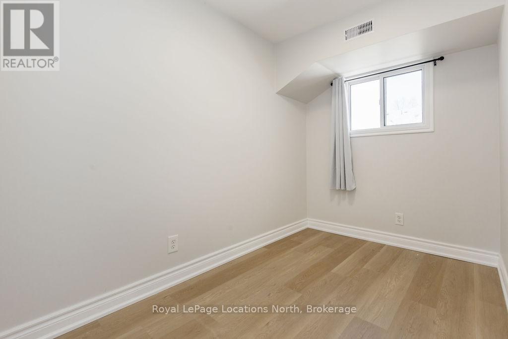 56 68th Street N, Wasaga Beach, Ontario  L9Z 1T8 - Photo 16 - S13047442