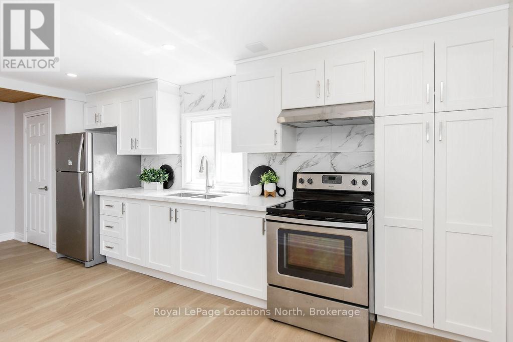 56 68th Street N, Wasaga Beach, Ontario  L9Z 1T8 - Photo 5 - S13047442